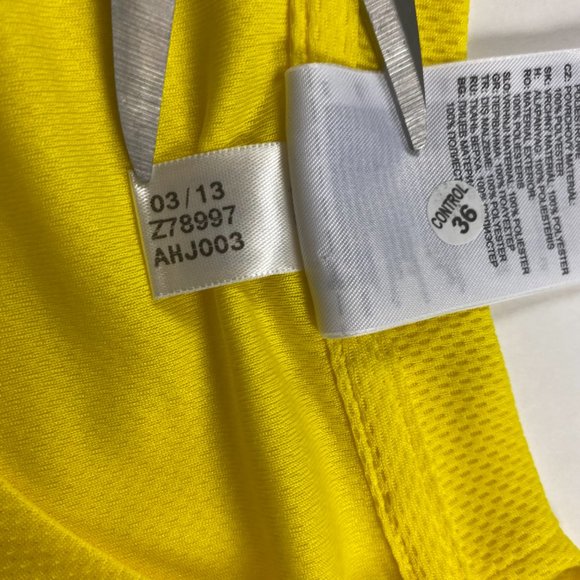 Adidas 2013 Boston Marathon 10K Top Shirt Mens Medium Running Gym Training - Picture 6 of 9